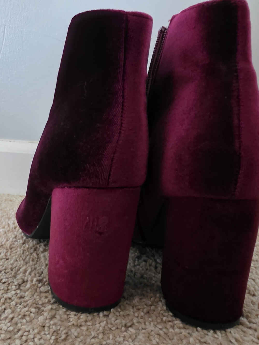 Women's Burgundy Suede Lace-Front Ankle Boots - Picture 4 of 4
